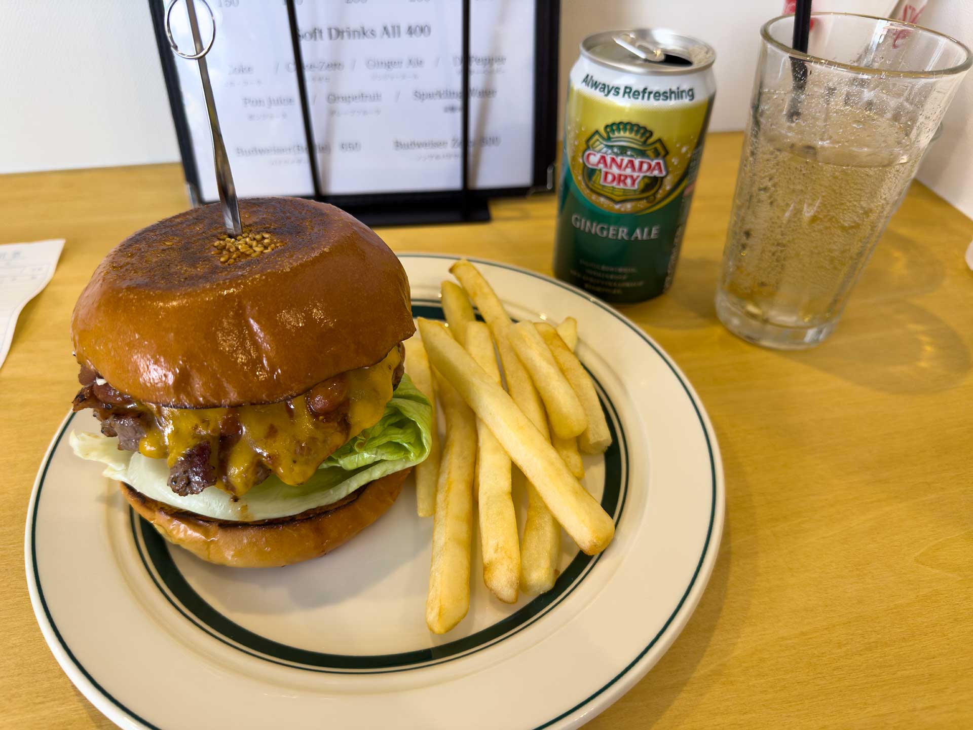 Nori's Burgerで食べてきました - 海田町のあれこれ